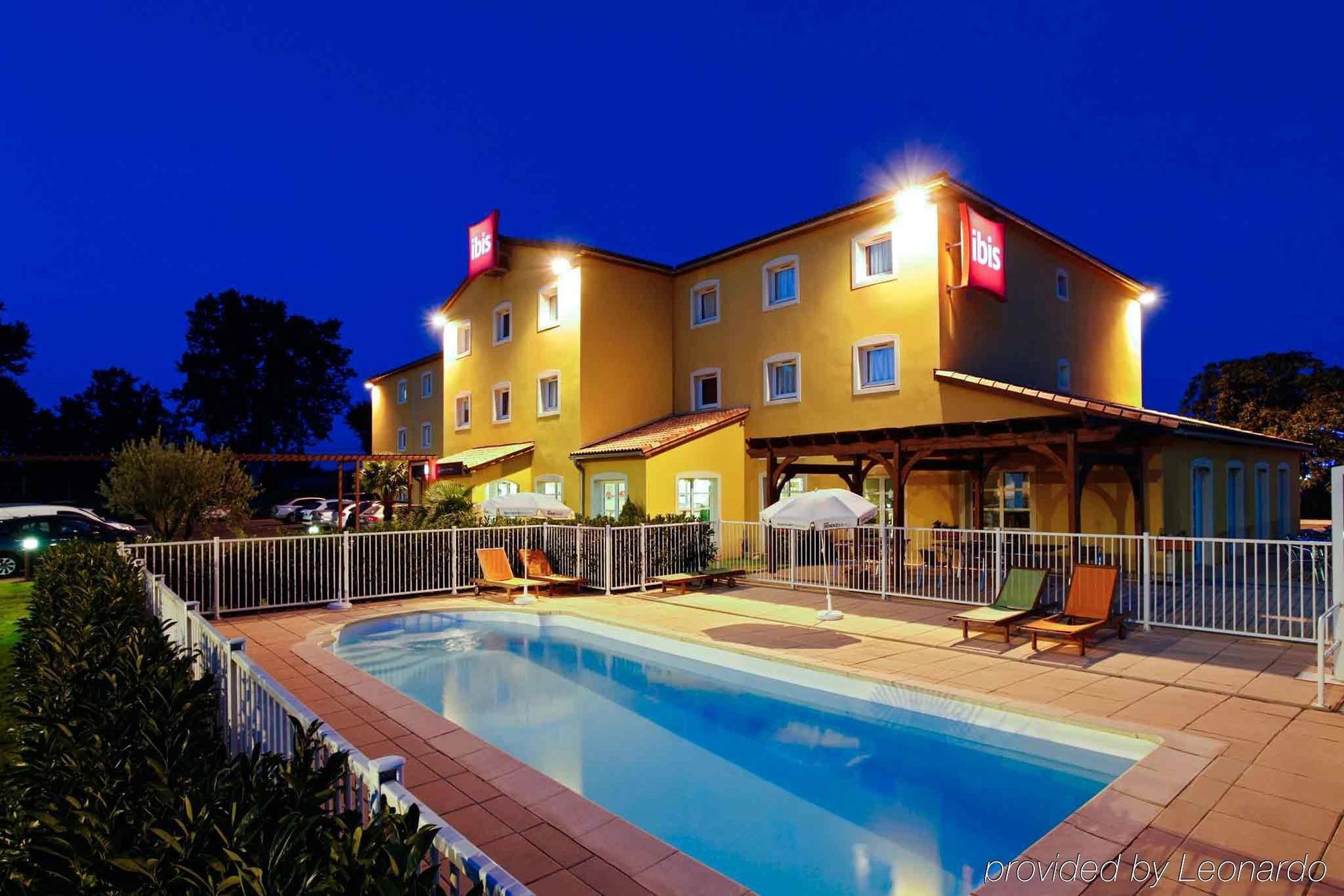 Ibis Budget Manosque Cadarache Екстериор снимка
