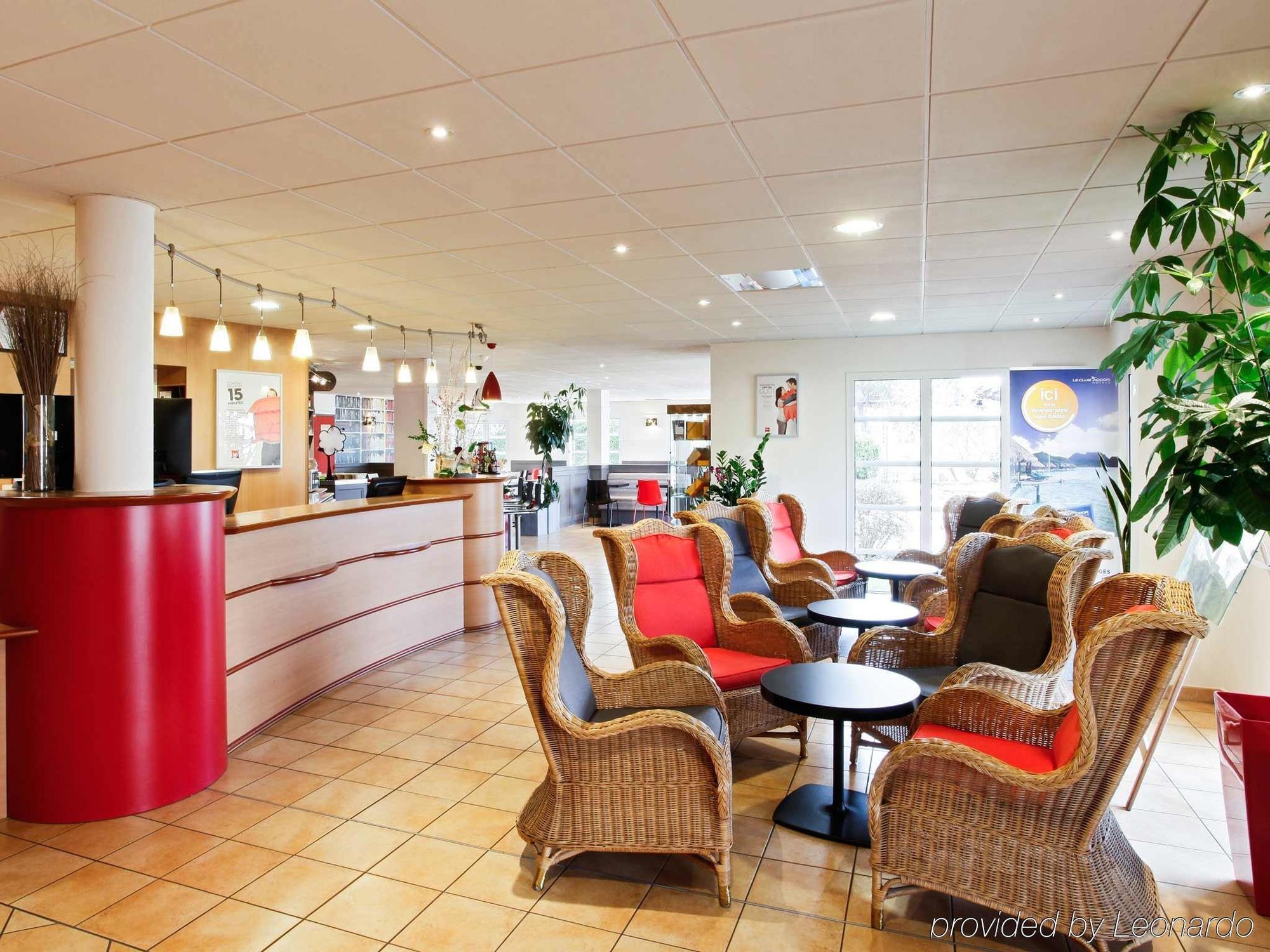 Ibis Budget Manosque Cadarache Екстериор снимка